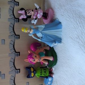 Tonie bundle: Cinderella, Pete the Cat, Minnie Mouse, Sunny from My Little Pony